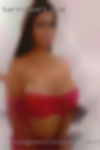 HungPassionLoveB women pussy in bed