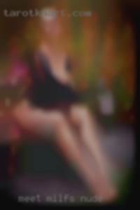 meet milfs nude