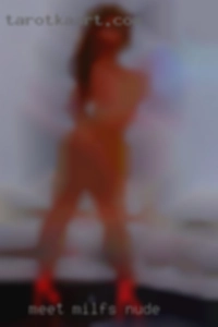 meet milfs nude